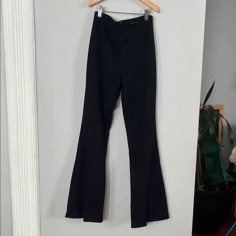 Forever 21 Black Faux Suede Split Hem Flare Pants Sz Small - Picture 2 of 9